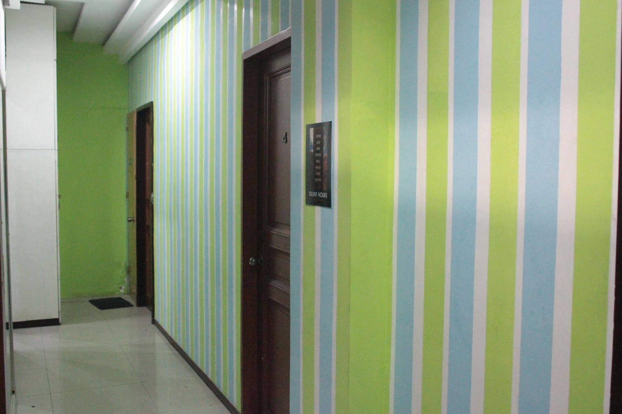 Yuj Inn - Quezon City Exterior foto